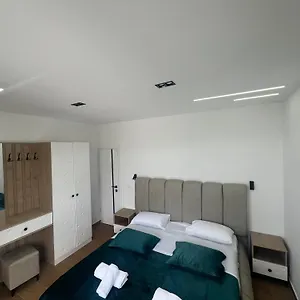 https://adriatik-guesthouse.albaniahotels.org